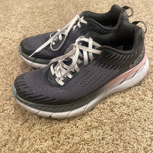 HOKA ONE ONE CLIFTON 5 Size 10